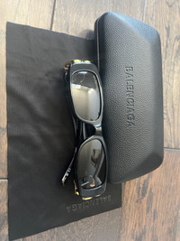 Balenciaga Dynasty sunglasses