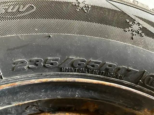 Winter Tires on Steel Rims – 235/65R17 in Tires & Rims in Ottawa - Image 3