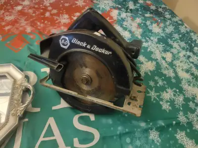 Black and Decker Skill Saw, View more