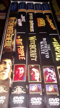 MGM Midnite Movies Vampires & Witchcraft DVD Boxset
