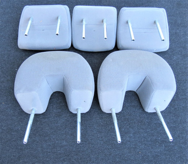 Set d’appui-tête pour Honda Civic 2 portes dans Autres pièces et accessoires  à Longueuil/Rive Sud - Image 2
