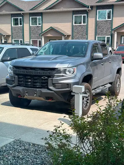 Barely used, 3.6L V6, includes Tow package, Custom running boards, Seat covers, summer and winter ti...