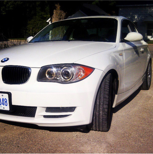 2009 BMW 128i + Sports Package - MINT Condition!  in Cars & Trucks in Fort McMurray - Image 3