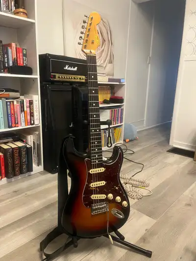 2010 Squier classic vibe 60’s Stratocaster , View more