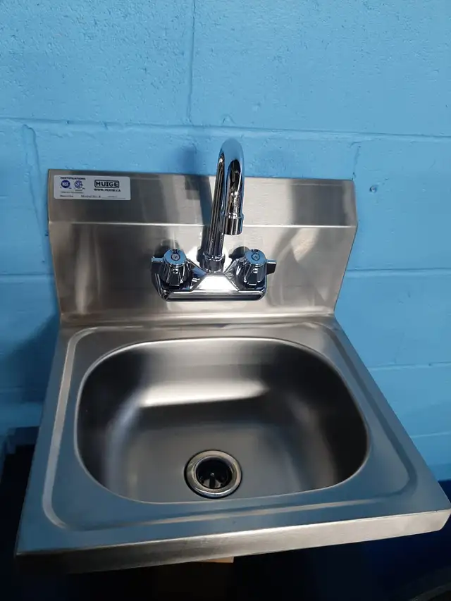 Huige Wall Mounted Hand Sink (Faucet Included) in Other in City of Toronto - Image 2
