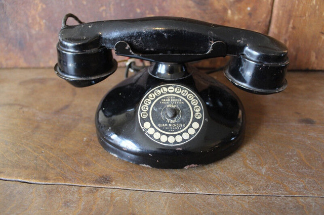 1930's Marvel Electric Toy Telephone Set in Arts & Collectibles in London - Image 3