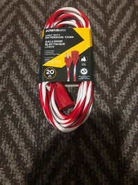 $25 for brand new outdoor extension cord 20ft, 1 ground outlet