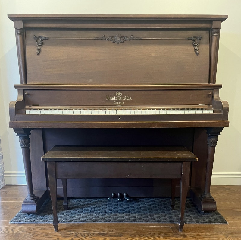 Superb Heintzman Grand Piano in Upright Form Pianos & Keyboards Oakville / Halton Region