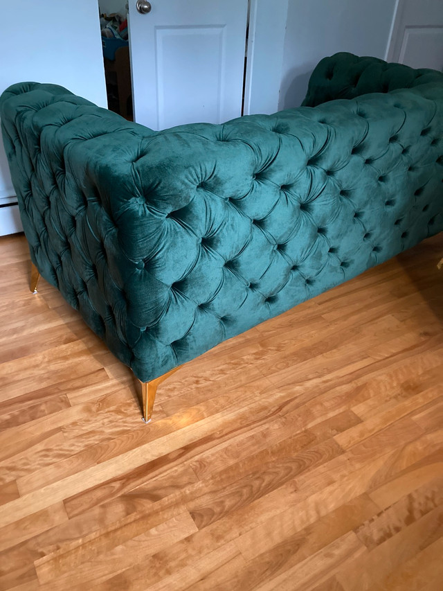 Emerald green velvet loveseat in perfect condition like new Couches & Futons Charlottetown