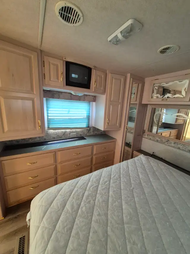 Big Sale Newmar Dutchstar Motorhome This Week Only | RVs & Motorhomes ...