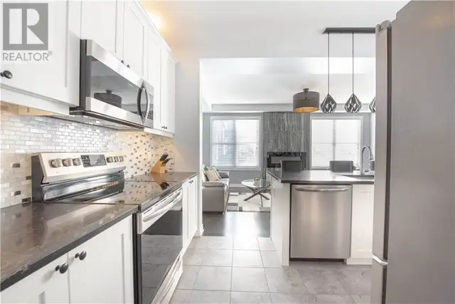 Female roommate in Kanata/Stittsville in Room Rentals & Roommates in Ottawa - Image 8