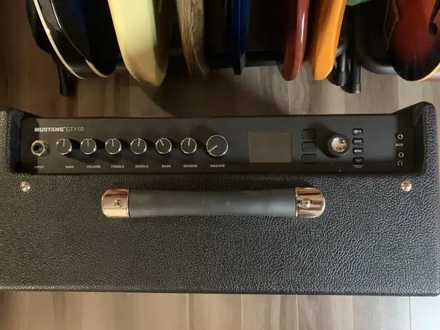 Fender Mustang GTX50 + GTX7 Foot Switch  in Amps & Pedals in West Island - Image 4