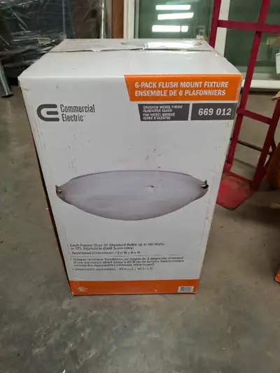 Brand:Comercial Electric Full box of 6 plus three extra All are new 60 watt max 12" wide x 4" high 5...