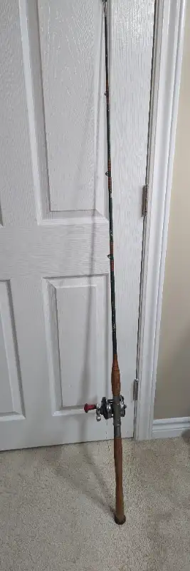 Vintage Canadian Tire S424 62" Bait Caster Rod + Reel / ₿⚡, View more
