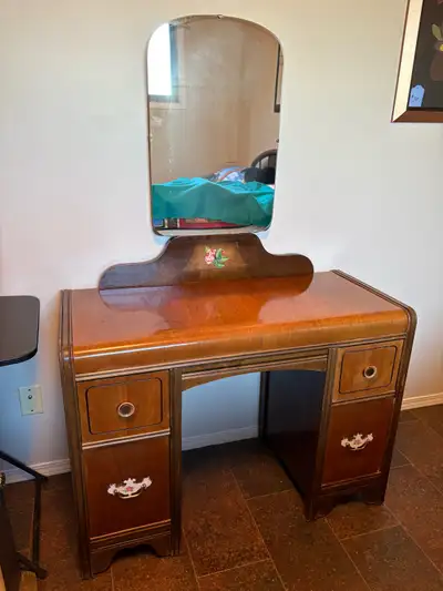 Vintage/antique dresser, View more