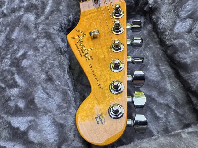 2024 Fender Elite Thinline Stratocaster Pro II in Guitars in City of Toronto - Image 6