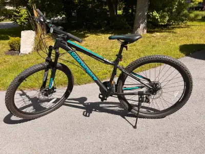 Diamondback Ridgeback Mountain Bike – Excellent Condition, View more