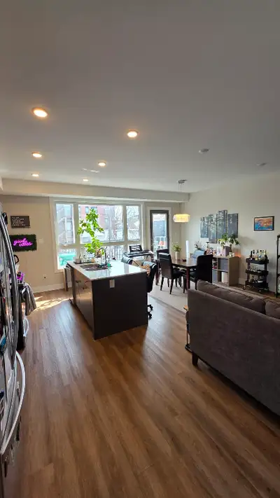Private room for rent in the heart of Westboro - 2 bed 2 bath. Steps away from shopping, Westboro be...
