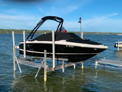 -Well maintained Regal Boat -Volvo drive , fuel efficient V6 -fast track hull -260hours -stored indo...
