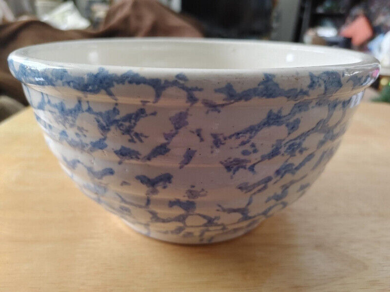 FIRST 60 TAKES IT Vintage Robinson Ransbottom Pottery Bowl Arts