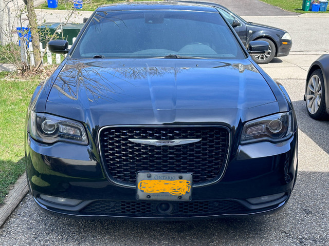 2015 Chrysler 300S - 392 (6.4L) custom in Cars & Trucks in Cambridge - Image 3