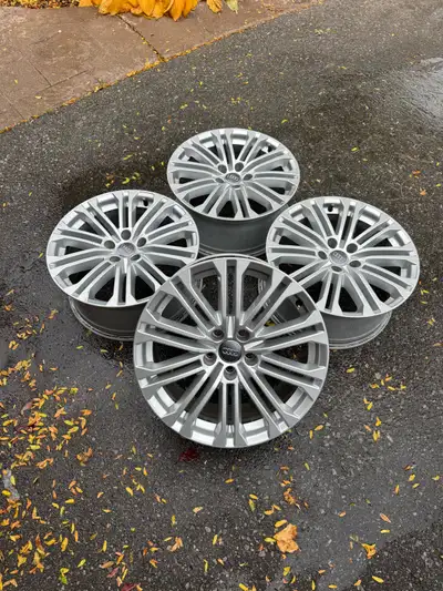 18 Inch Original Audi rims Oem Audi rims Audi rims S line rims Audi wheels • Original colour , Set o...