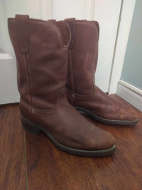 Men's Biltrite Cowboy Boots >> Located in Shediac