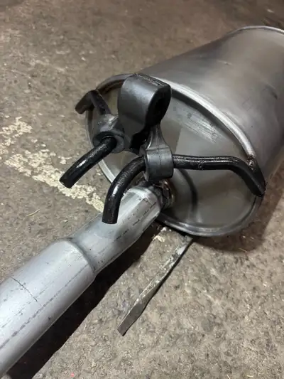 Honda civic 2006 2007 2008 2009 2010 2011 muffler Oem standard quietflow brand in good shape like ne...