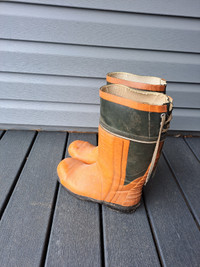 Chain saw boots