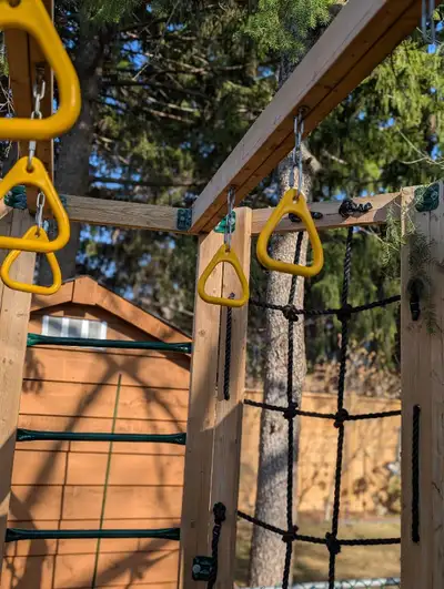 Get your kids moving with this Avenlur Hawthorn Octagon Outdoor Climbing Gym! It features a rope lad...