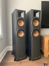 Excellent Condition Klipsch RF82 IV Tower Speakers Black Pair