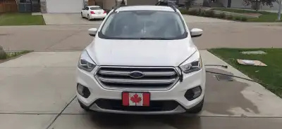 Accident free, pet free, smoke free, immaculately maintained single owner 5 seater 1.5L SE Ecoboost...