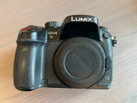 Panasonic Lumix GH4 - Excellent condition