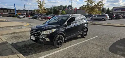 Windsor, ON Asking: $22,999 Selling my 2017 Ford Escape in great condition with only 56,999 km. • We...