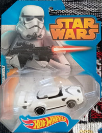 2014 Hot Wheels Starwars Character Car of a Stormtrooper