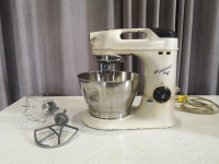 Vintage Kenwood Chef a700 mixer with attachments 