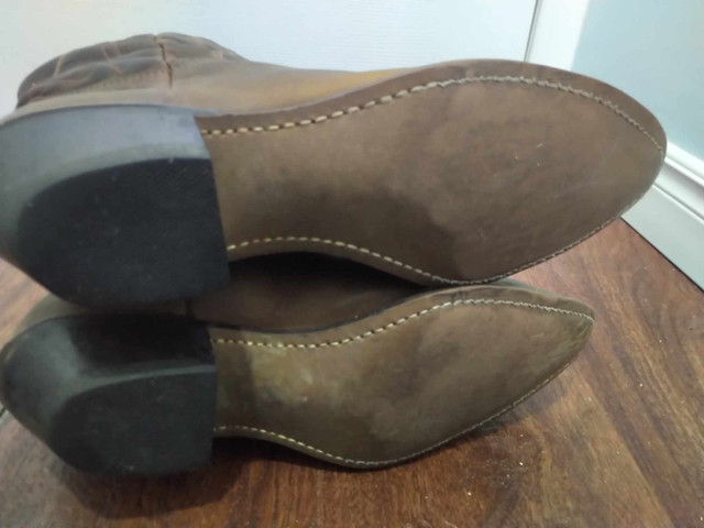 Woman's Cowboy Boots size 8 M , Shediac N.B. Shedi in Women's - Shoes in Moncton - Image 3