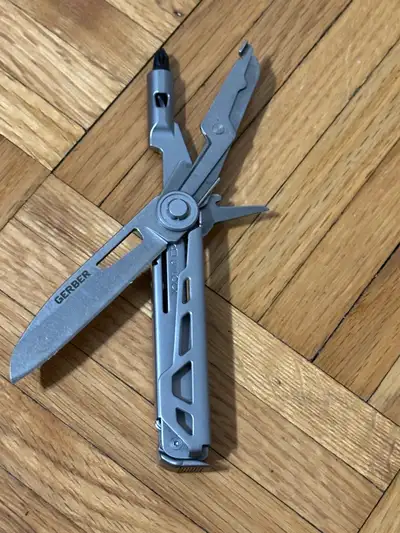 Gerber Center-Drive Multi-Tool, View more