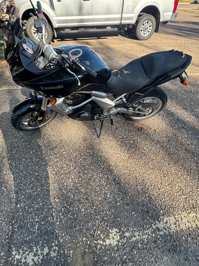 2007 Kawasaki Versys 650cc in Sport Touring in Medicine Hat - Image 3