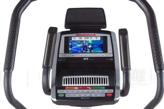 NORDICTRRACK ELITE 10.9 in Other in Winnipeg - Image 7