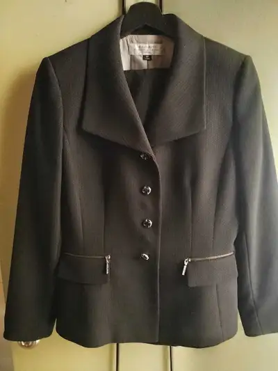 Tahari business suit - fits women's size 8/9, View more