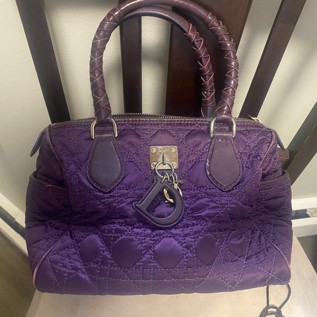 Christian Dior Bag Authentic “reduced” in Women's - Bags & Wallets in Burnaby/New Westminster