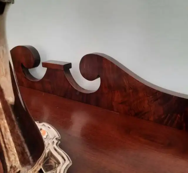 Antique Wood Sideboard in Hutches & Display Cabinets in Markham / York Region - Image 5