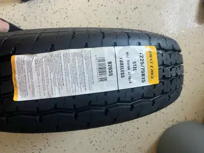 Brand new trailer tire ten ply 75$