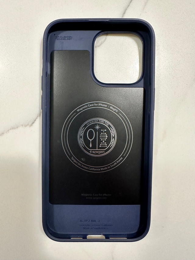 Spigen iPhone 14 Pro Max case in Cell Phone Accessories in Edmonton - Image 2