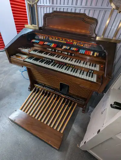 Hammond Colonnade Organ, View more