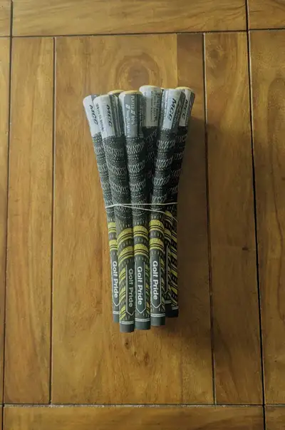 Golf Pride MCC Teams Black/Gold Standard Grips (Set of 13), View more