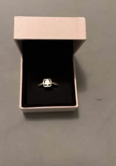 pandora ring halo size 5 rose gold , View more