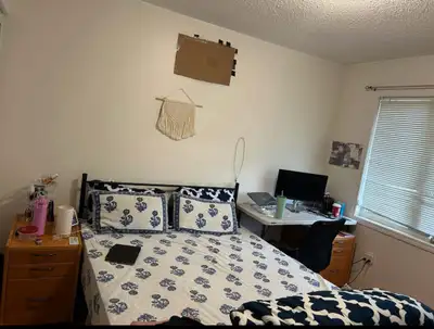 Private Room for rent in house