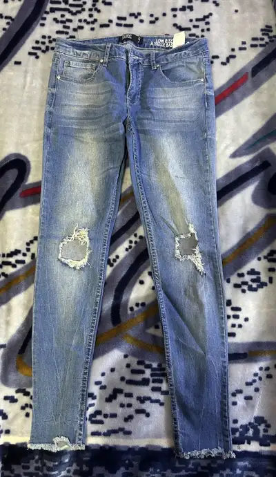 Low Rise Light Blue Ripped Skinny Jeans – Size 9 , View more